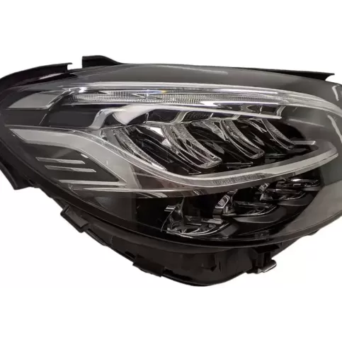 A2059068005KZ фара передняя Mercedes-Benz C W205 2021