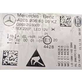 A2059068005KZ фара передняя Mercedes-Benz C W205 2021