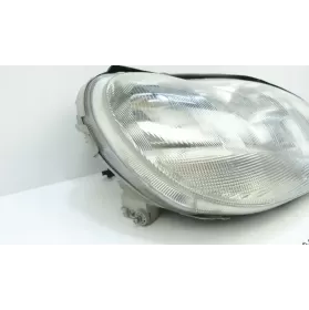 A2208200261 фара передняя Mercedes-Benz S W220 2000