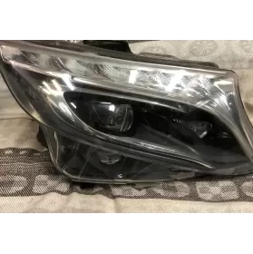 A4478201539 фара передняя Mercedes-Benz V Class W447 2013