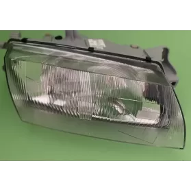 BG2L51030C фара передня Mazda 323 1997