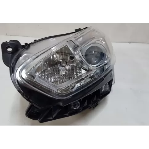 EM2B-13030 фара передняя Ford Mondeo Mk III 2004