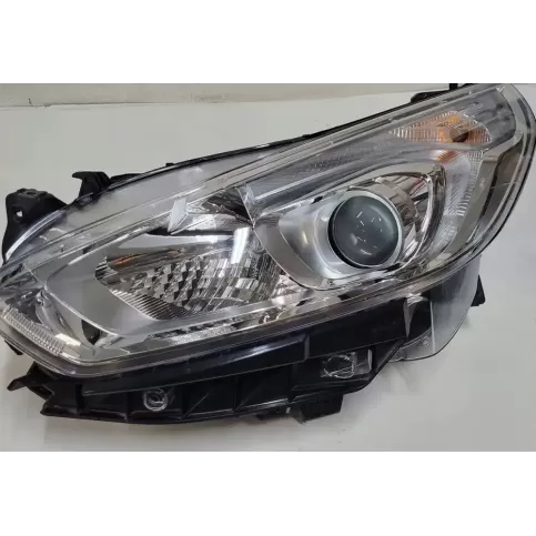 EM2B-13030 фара передняя Ford Mondeo Mk III 2004