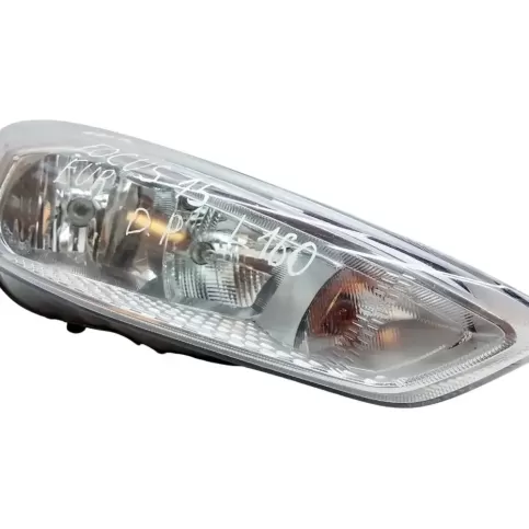 F1EB13W029AC фара передняя Ford Focus 2015