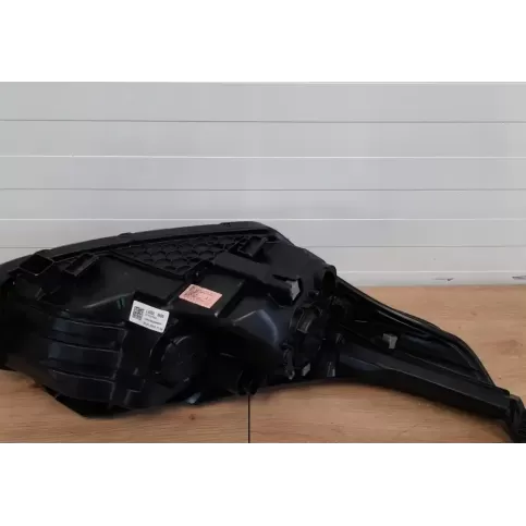 J792111010 фара передня KIA Ceed 2020