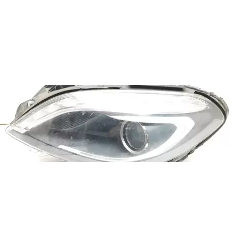 LE10A6229 фара передняя Mercedes-Benz B W246 W242 2013