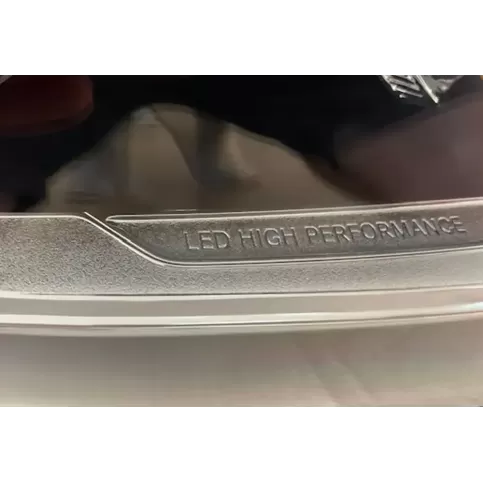 LE15A6360 фара передняя Mercedes-Benz GLA W156 2018