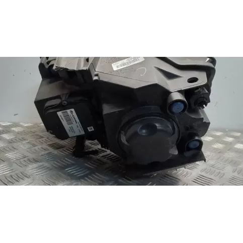 M167605 фара передняя Jeep Grand Cherokee 2014