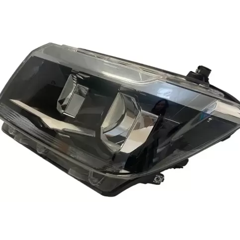 0128300100149711 фара передняя Volkswagen Crafter 2018