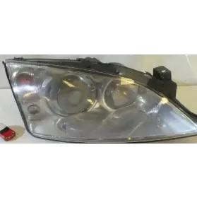 0301174272 фара передняя Ford Mondeo Mk III 2000