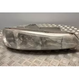 0301175402 фара передняя Peugeot 406 2002