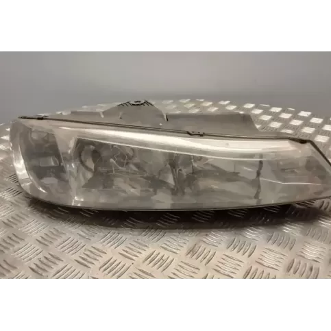 0301175402 фара передняя Peugeot 406 2002