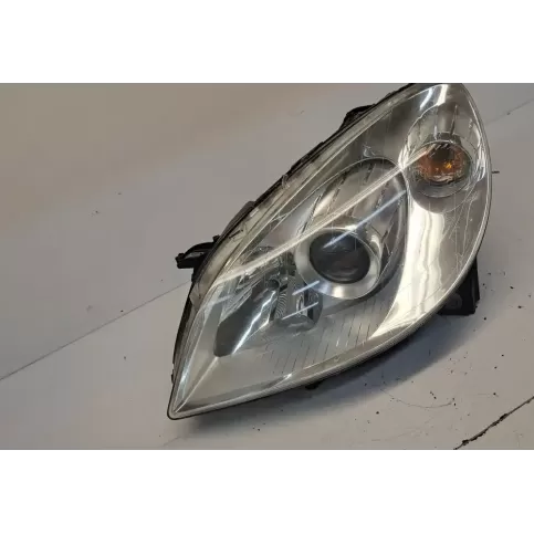 030124201 фара передняя Mercedes-Benz B W245 2005