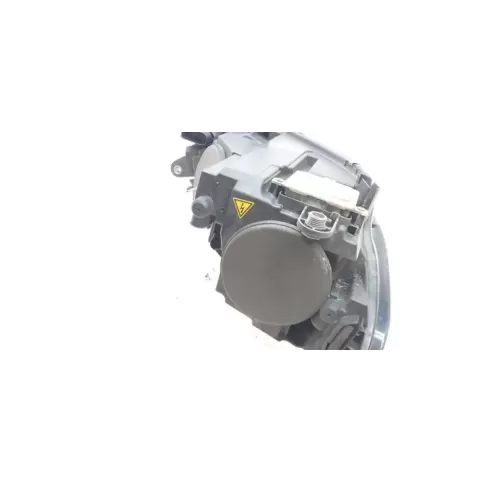 030127867100 фара передняя Volkswagen PASSAT CC 2012