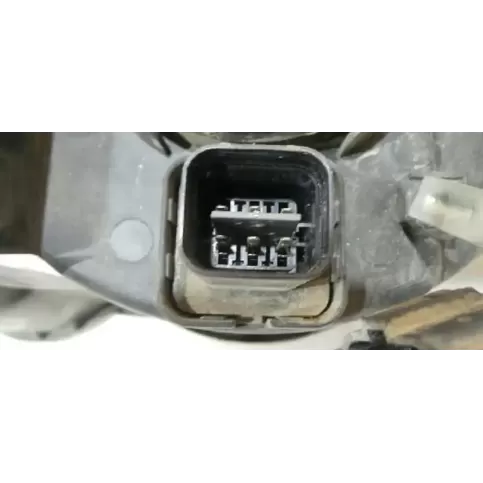 0K2SA51030A фара передняя KIA Shuma 2001