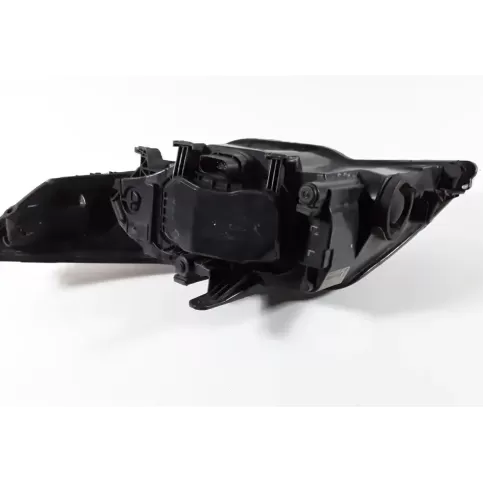 1136411365 фара передняя Ford Mondeo MK IV 2012