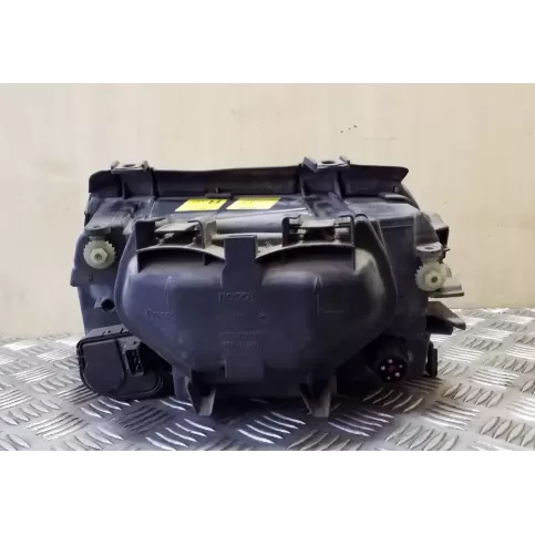 1307022207 фара передняя Audi A4 S4 B5 8D 1996