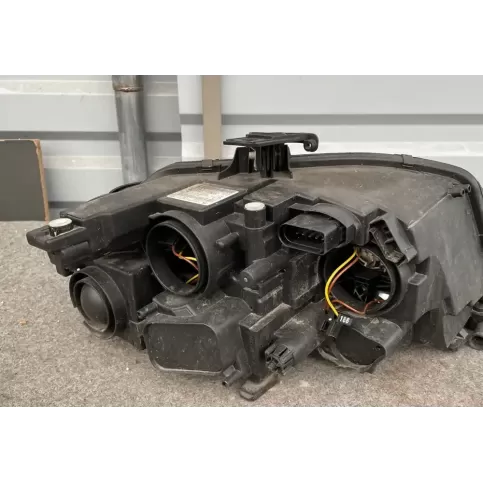 1307022852 фара передняя Audi A4 S4 B8 8K 2008
