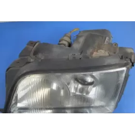 140505-02LI фара передня Audi A6 S6 C4 4A 1996