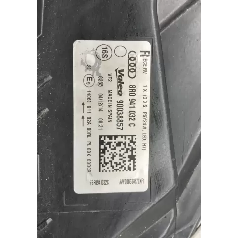 1406001102A фара передня Audi Q5 SQ5 2013