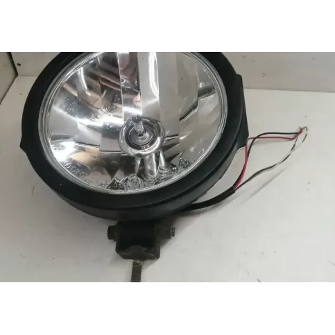 1751517384 фара передняя Nissan Navara D40 2007