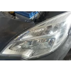 1EJ354676 фара передняя Opel Meriva B 2011