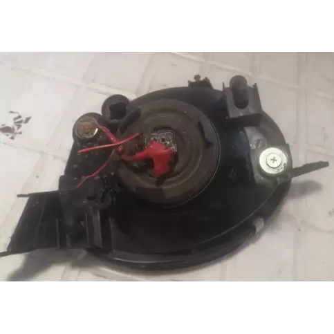 205251B фара передняя Toyota Corolla E110 1997