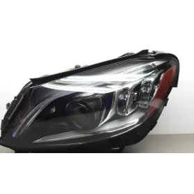 2059061906 фара передняя Mercedes-Benz C W205 2020