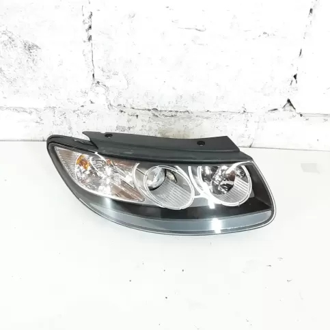 256BG31 фара передняя Hyundai Santa Fe 2008