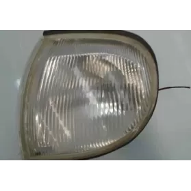 260608C002 фара передняя Nissan Serena 1991
