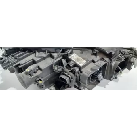 2823629 фара передня Volkswagen Arteon 2018