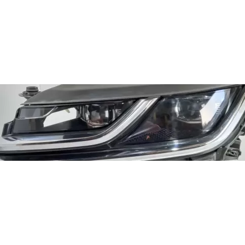 2823629 фара передня Volkswagen Arteon 2018