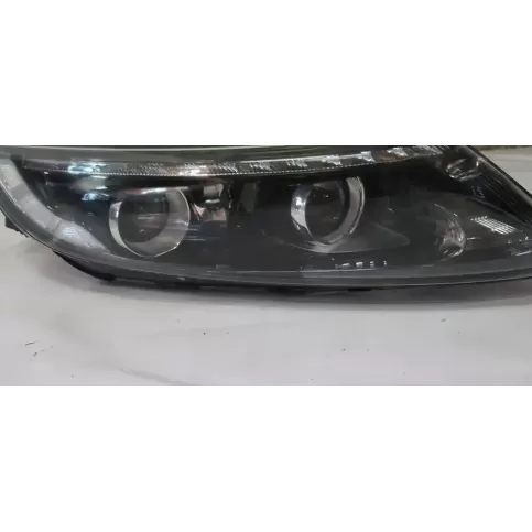 2T921-26AF0 фара передняя KIA Optima 2002