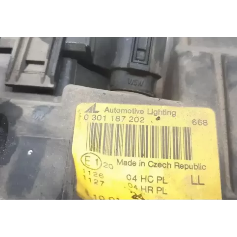 301187202 фара передня BMW 3 E46 2001
