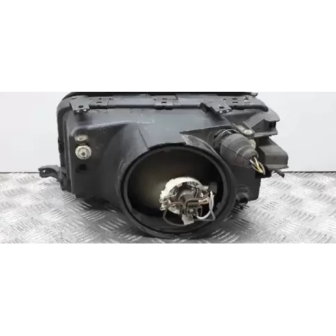 4A0941030 фара передня Audi 100 S4 C4 1990