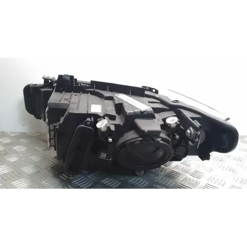 63117259548 фара передня BMW 3 F30 F35 F31 2015