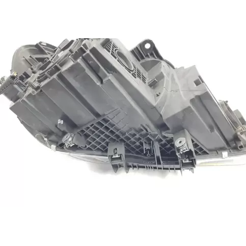 63117422573 фара передня BMW 2 Active Tourer U06 2014