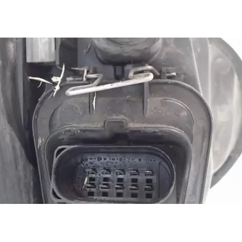 67736930 фара передня Volkswagen Golf IV 2000