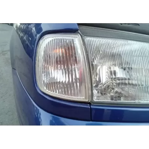 6H0953042 фара передняя Seat Arosa 1997