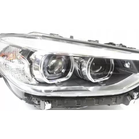 7466126 фара передняя BMW X3 G01 2020