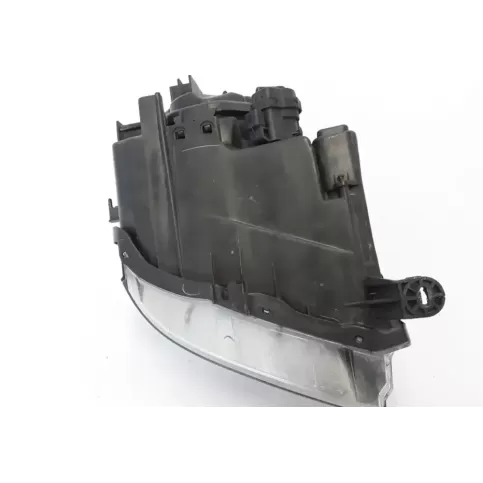 8200384023 фара передня Renault Vel Satis 2009