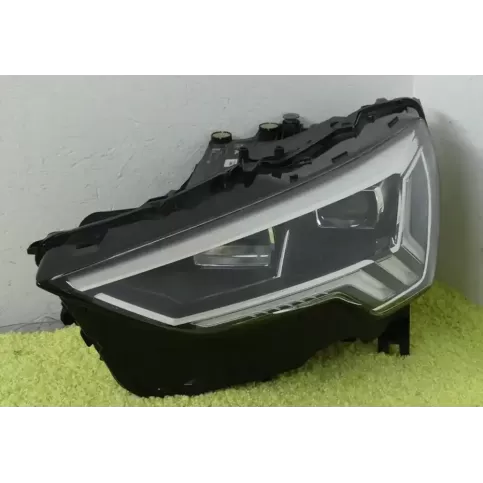 83A941033 фара передня Audi Q3 F3 2020