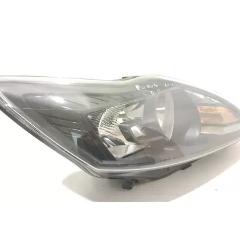 8M5113W029 фара передняя Ford Focus 2010
