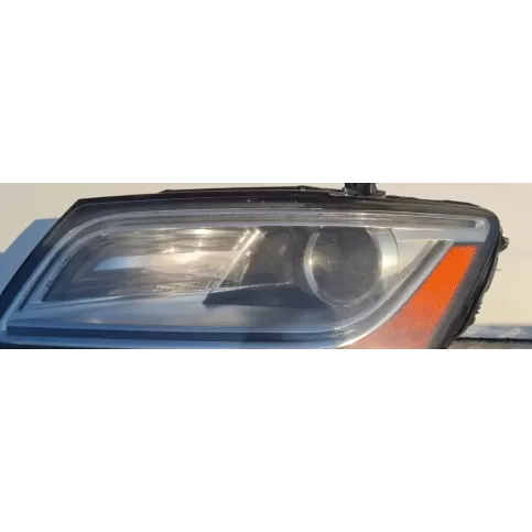 8R0941005B фара передня Audi Q5 SQ5 2013