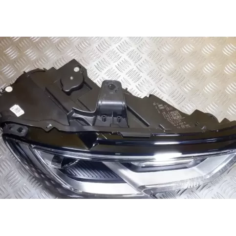 8V0941006J фара передняя Audi A3 S3 8V 2012