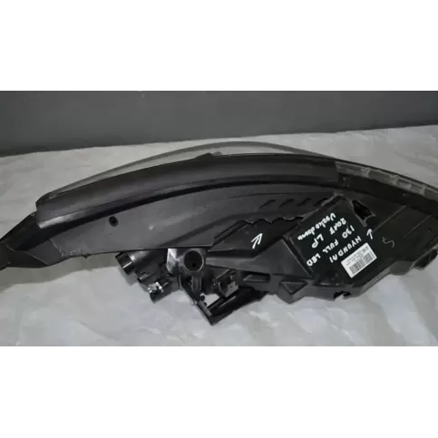 92101-G4100 фара передняя Hyundai i30 2020