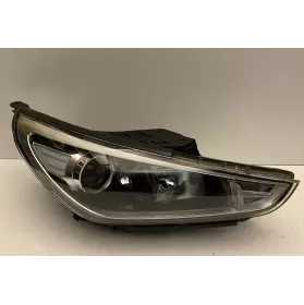 92102-G4020 фара передняя Hyundai i30 2020