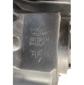 921021H фара передняя KIA Ceed 2011