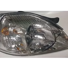 92102FD021 фара передня KIA Rio 2002