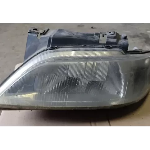 9637020130 фара передняя Citroen Xsara 2000